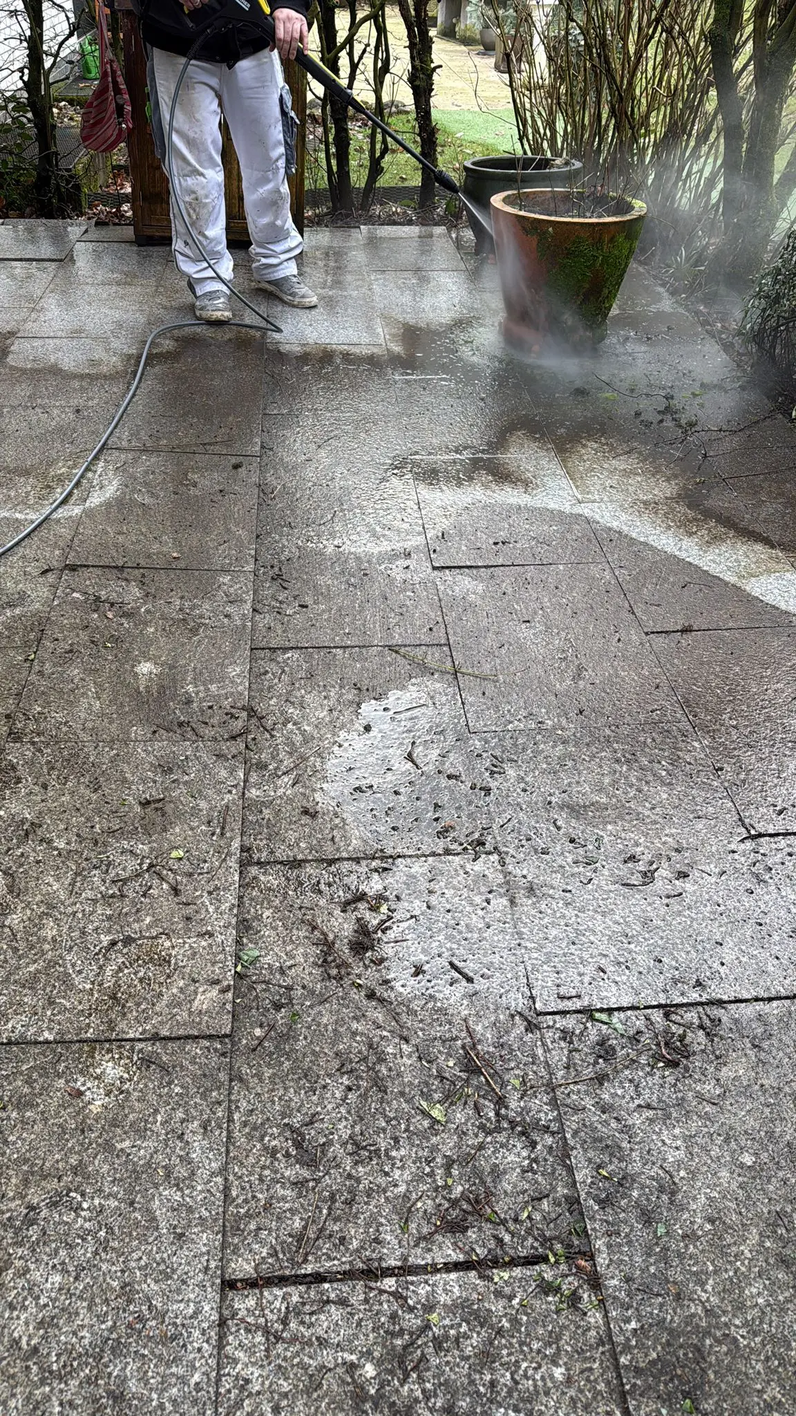 Vorher – Terrassenreinigung
